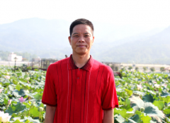 李赞集：为新时代中国文艺事业发展而努力奋斗